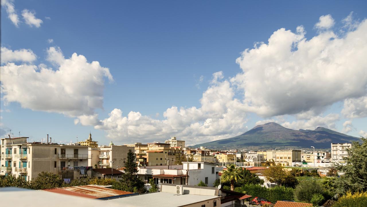 Hotel Maiuri Pompeia Exterior foto